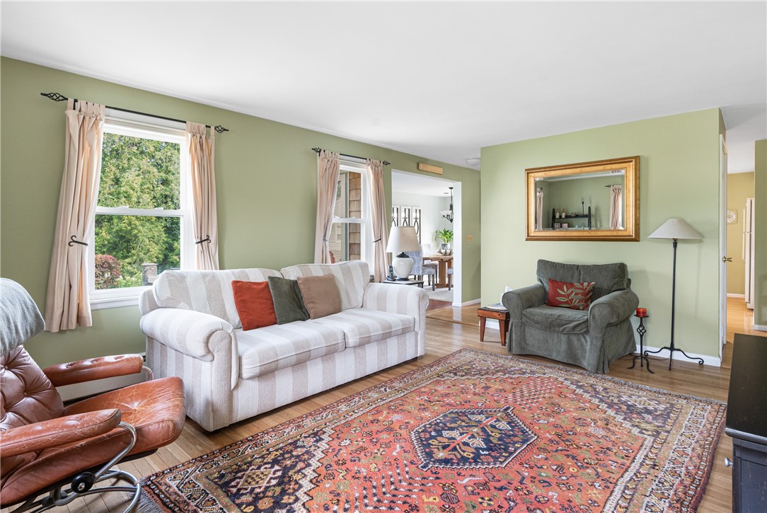 300 Kingstown Road Narragansett, RI 02882 - Photo 16 of 29