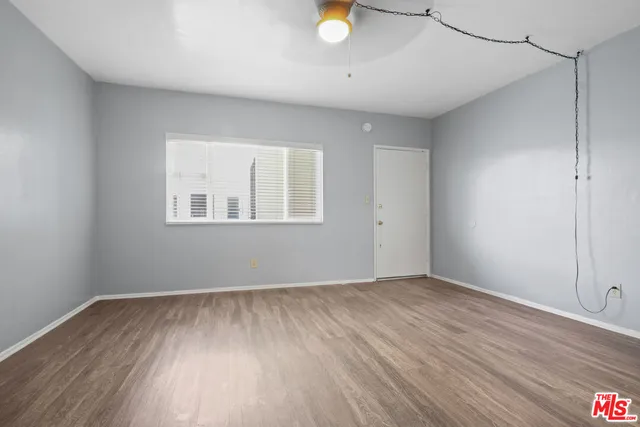 $1,595 | 115 North Oak Street, Unit 28, Inglewood, CA 90301