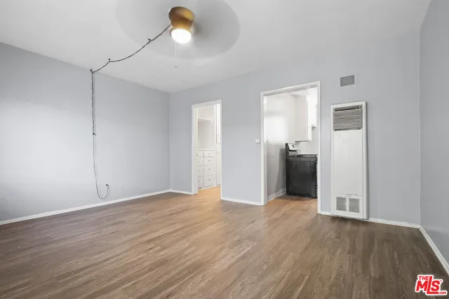 $1,595 | 115 North Oak Street, Unit 28, Inglewood, CA 90301