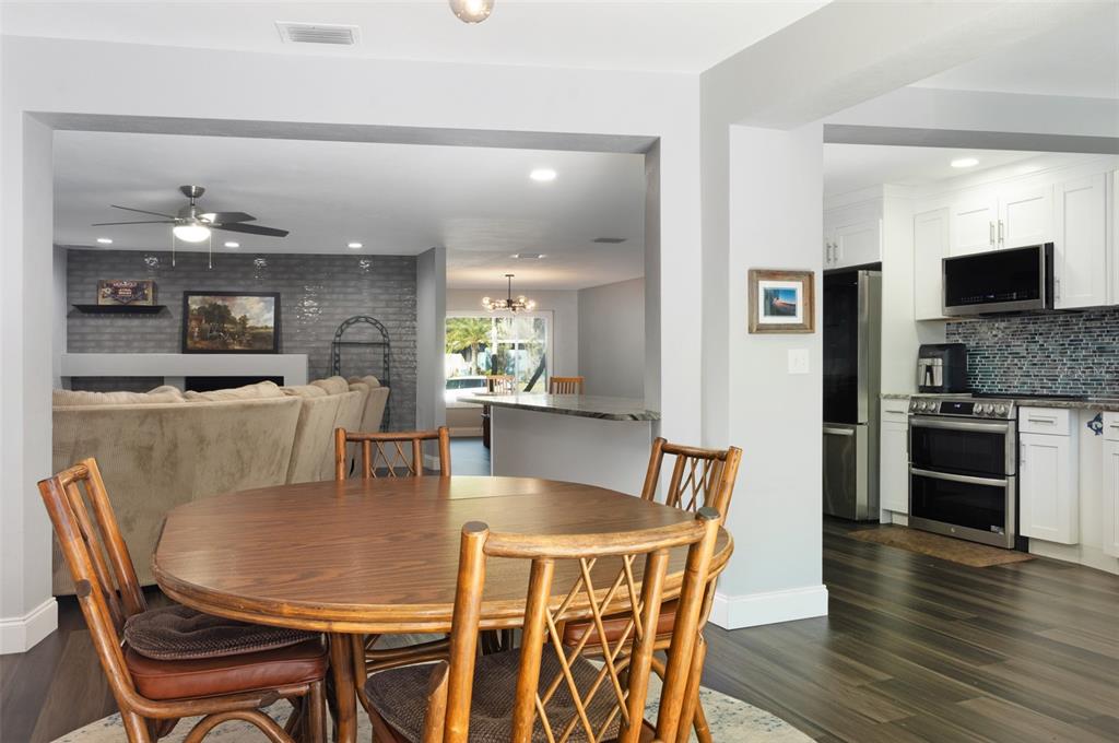 1467 Ridge Top Way Clearwater, FL 33765 - Photo 18 of 41