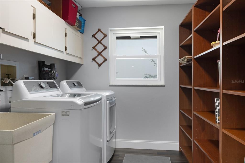 1467 Ridge Top Way Clearwater, FL 33765 - Photo 34 of 41