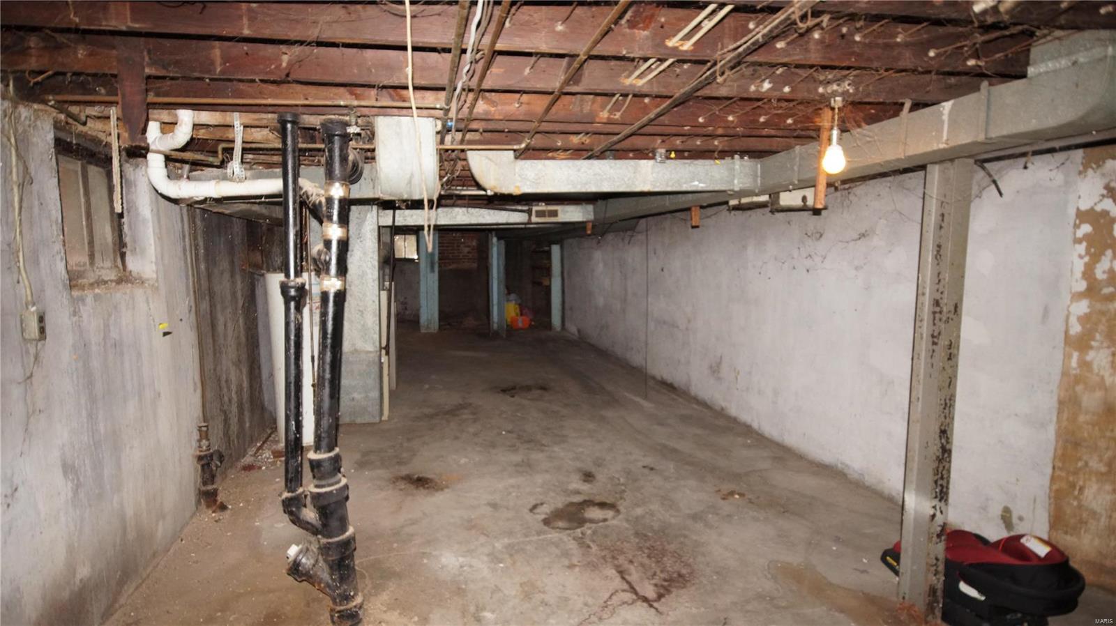 Undisclosed Address St. Louis, MO 63116 - Photo 22 of 29