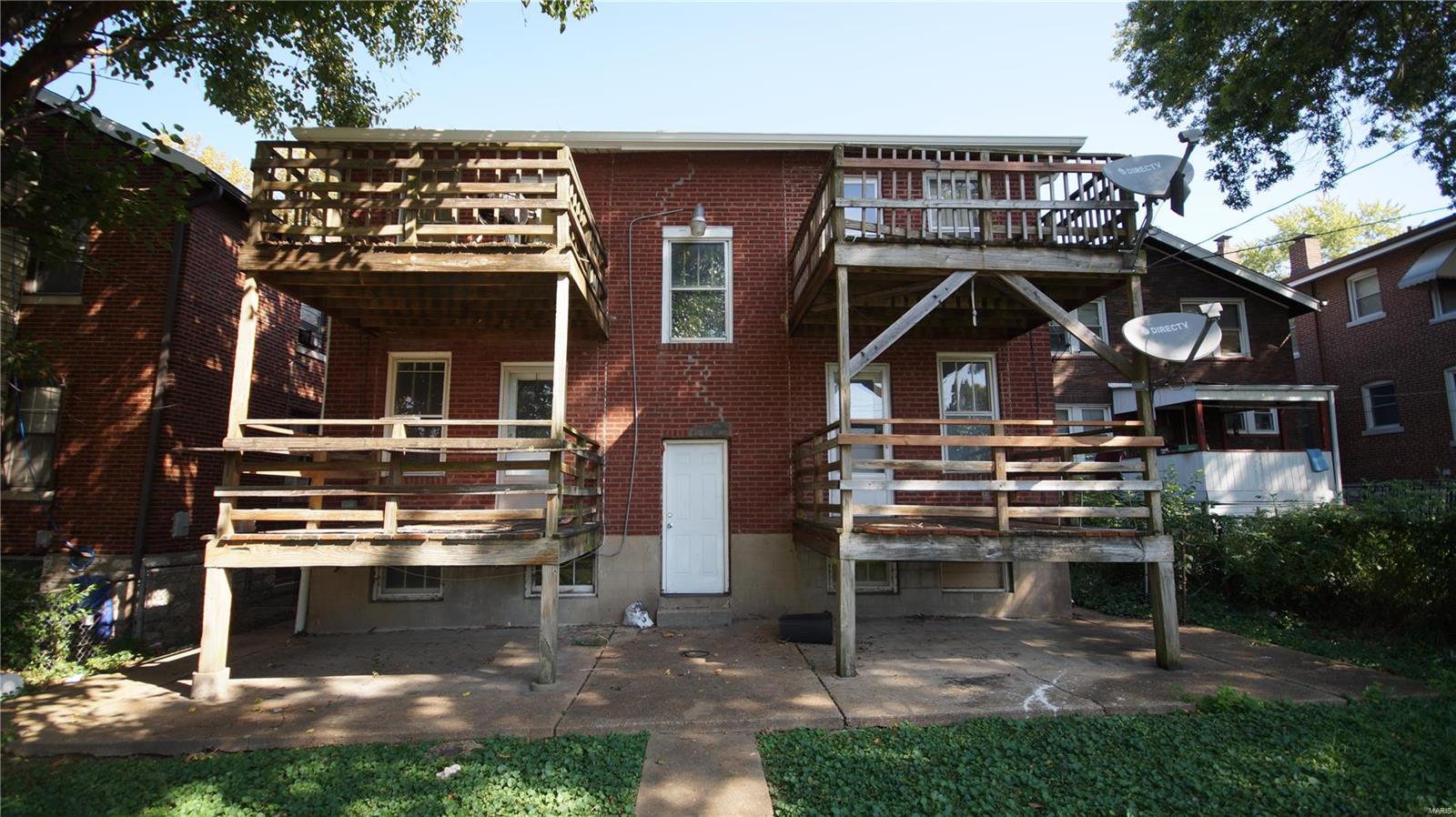 Undisclosed Address St. Louis, MO 63116 - Photo 3 of 29