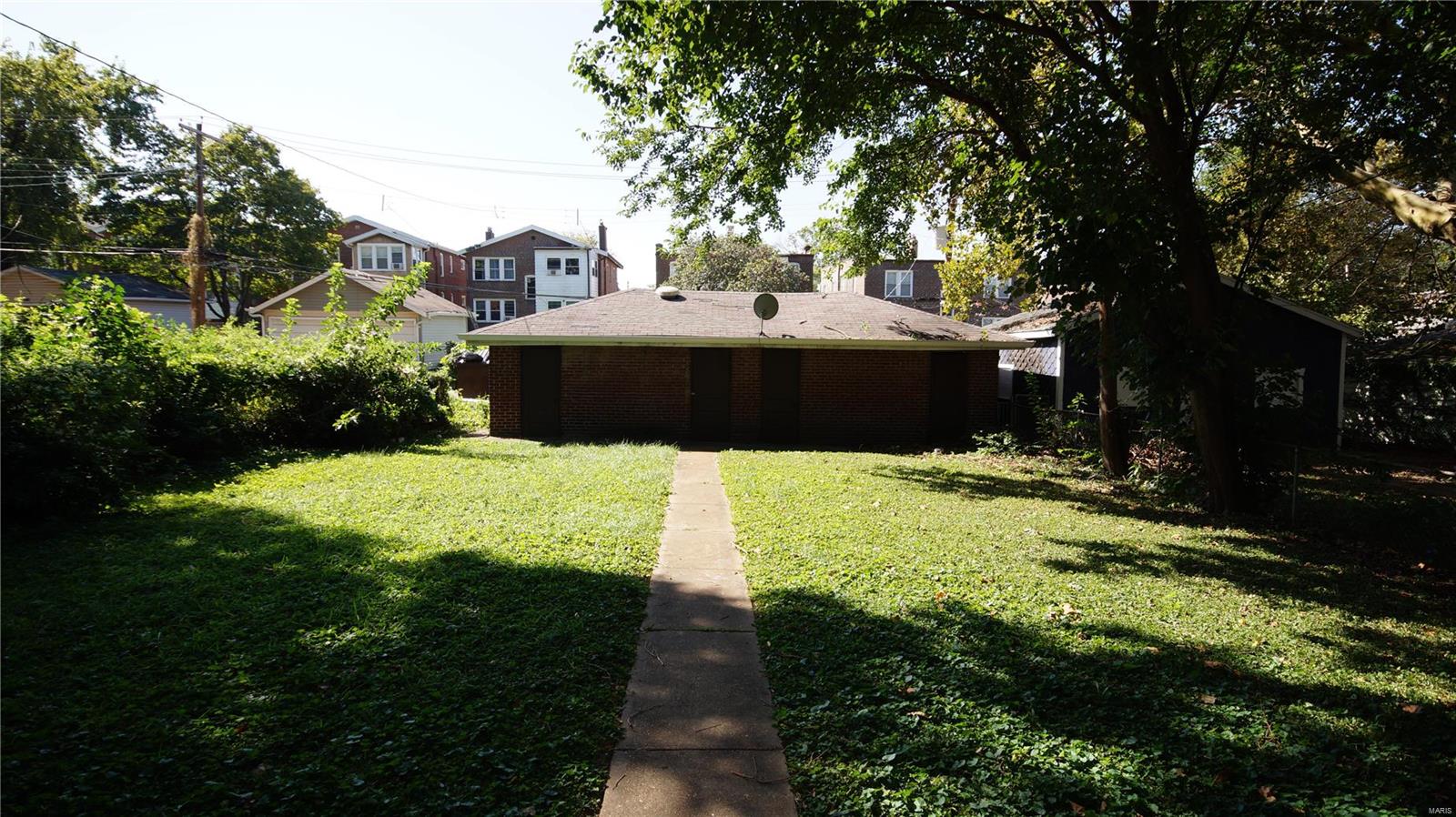 Undisclosed Address St. Louis, MO 63116 - Photo 5 of 29