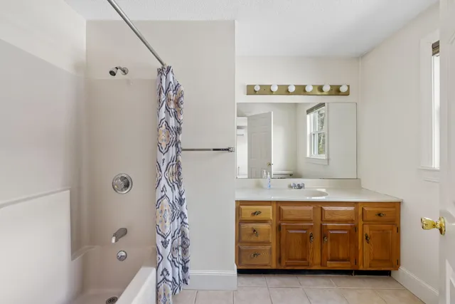 $512,000 | 22 Oakwood Lane, Unit 22, Kennebunk, ME 04043