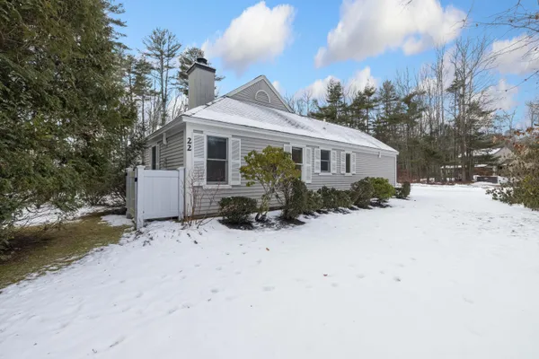 $512,000 | 22 Oakwood Lane, Unit 22, Kennebunk, ME 04043