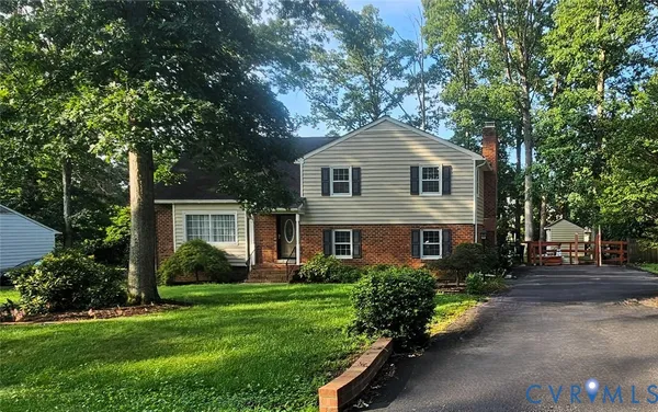 $405,000 | 7413 Sandlewood Drive, Richmond, VA 23235