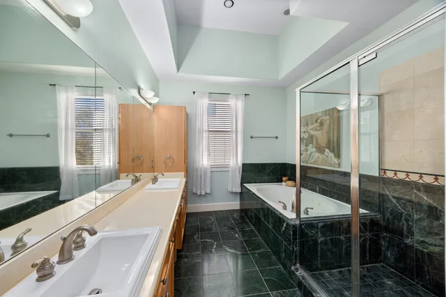 $525,000 | 2611 Commonwealth Street, Houston, TX 77006