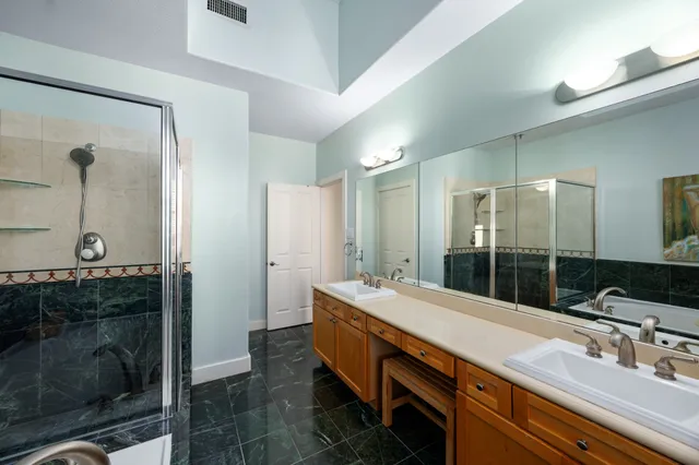 $525,000 | 2611 Commonwealth Street, Houston, TX 77006