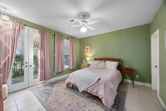 $525,000 | 2611 Commonwealth Street, Houston, TX 77006