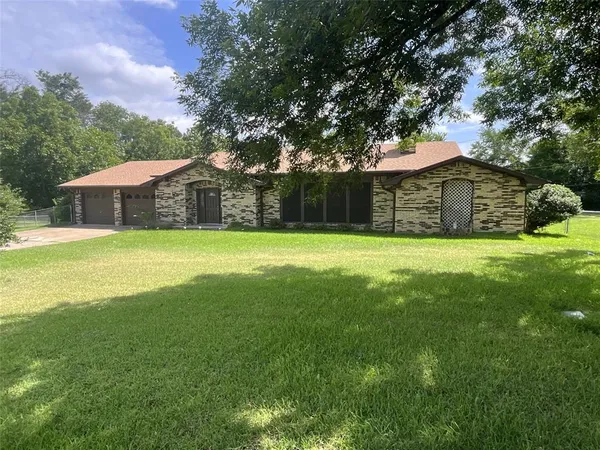 $2,900 | 530 Hilliard Drive, Canton, TX 75103