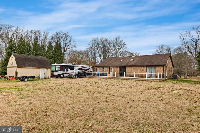 $425,000 | 153 Crystal Run Drive, Middletown, DE 19709