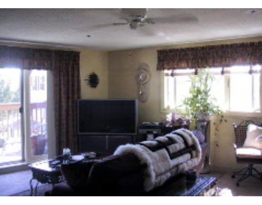 348 Rantoul Street, Unit 201 Beverly, MA 01915 - Photo 1 of 1 Gallery Image 1