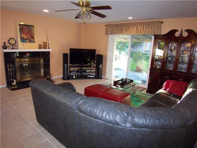 568 South Rancho Santa Fe Road San Marcos, CA 92078 - Photo 4 of 24 Gallery Image 4