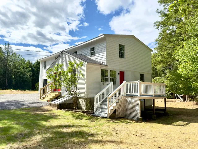 $500,000 | 19 Moss Road, Windham, ME 04062