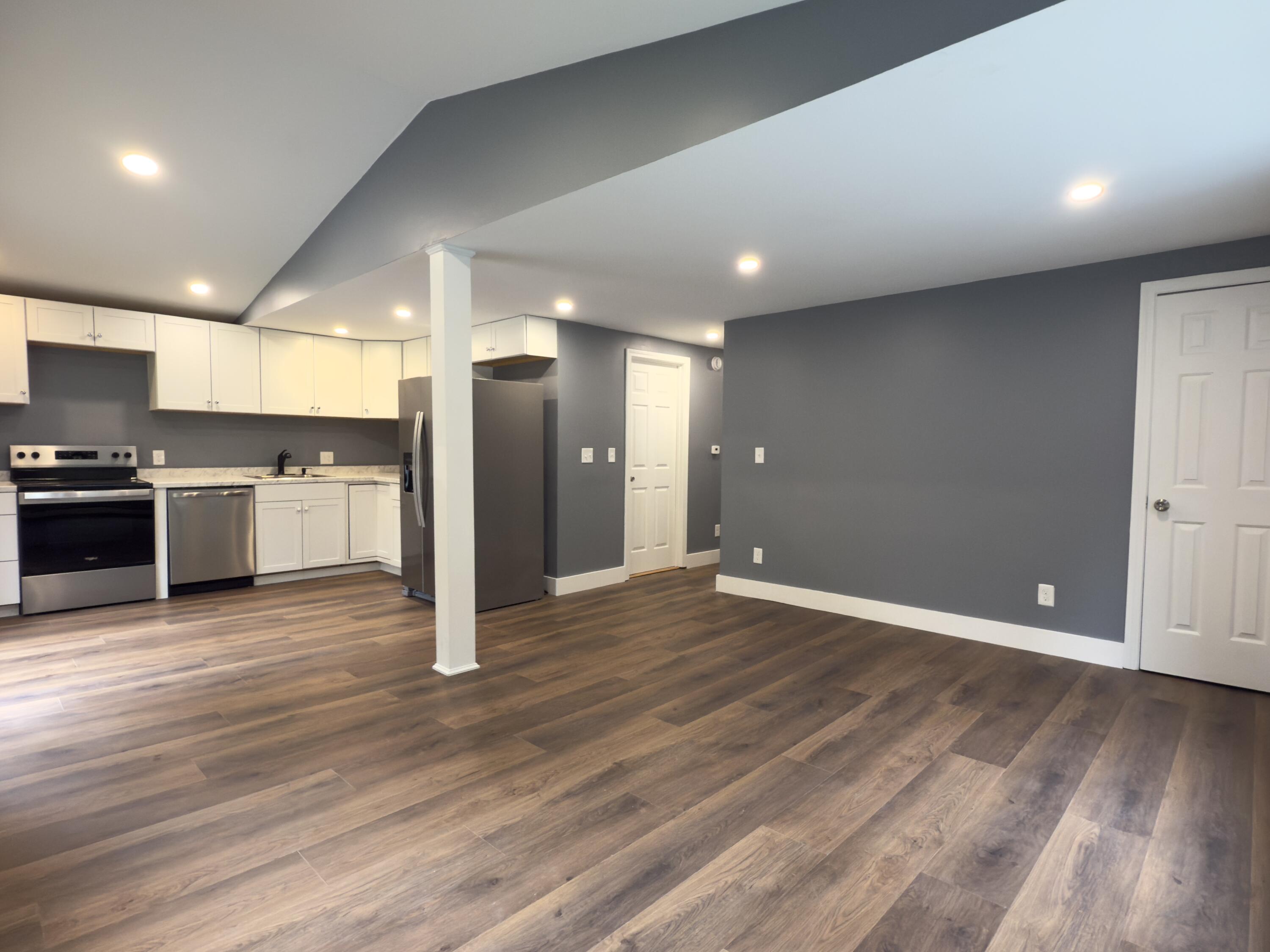 19 Moss Road Windham, ME 04062 - Photo 6 of 48 IMG_6515 2