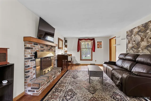 $304,900 | 3195 Fields End Drive, Lysander, NY 13027