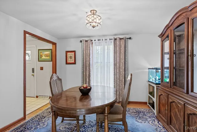 $304,900 | 3195 Fields End Drive, Lysander, NY 13027