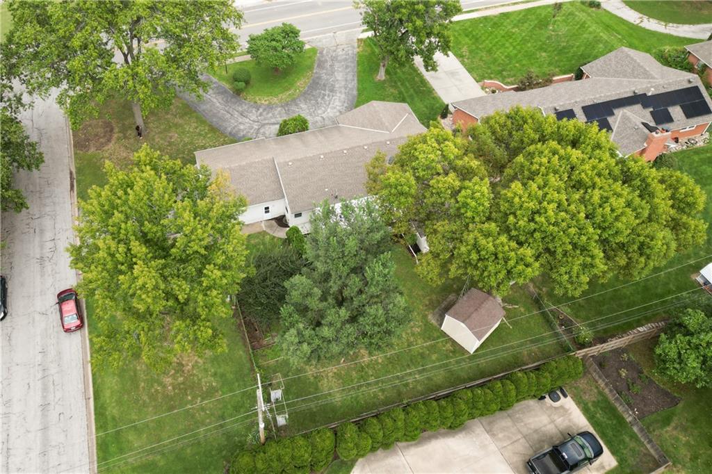 305 Northwest O'Brien Road Lee's Summit, MO 64063 - Photo 32 of 34 Gallery Image 32