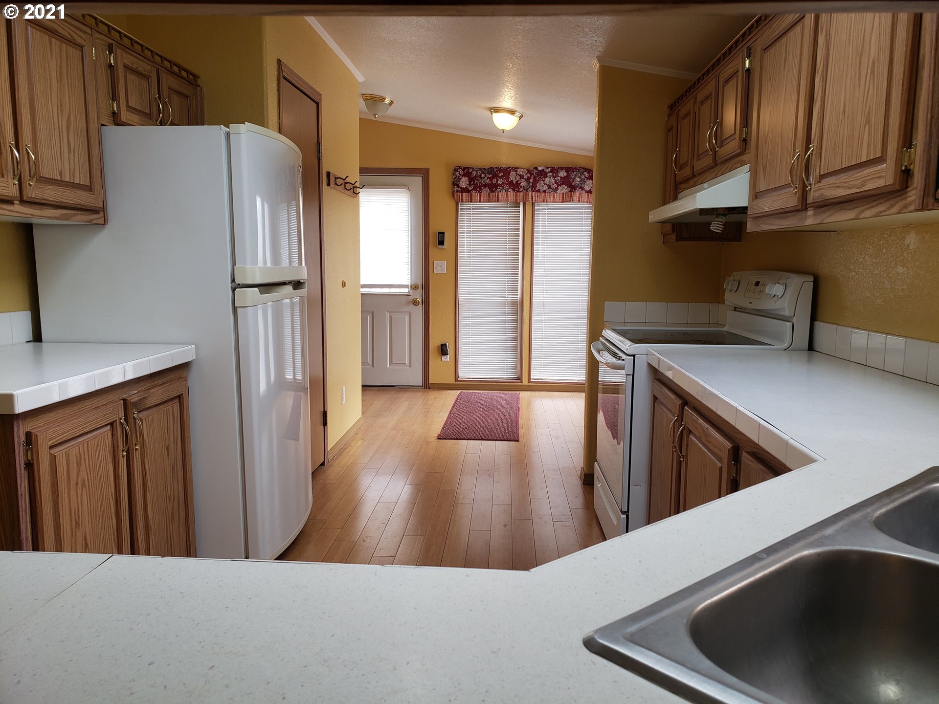30656 Spring Court Hermiston, OR 97838 - Photo 6 of 15