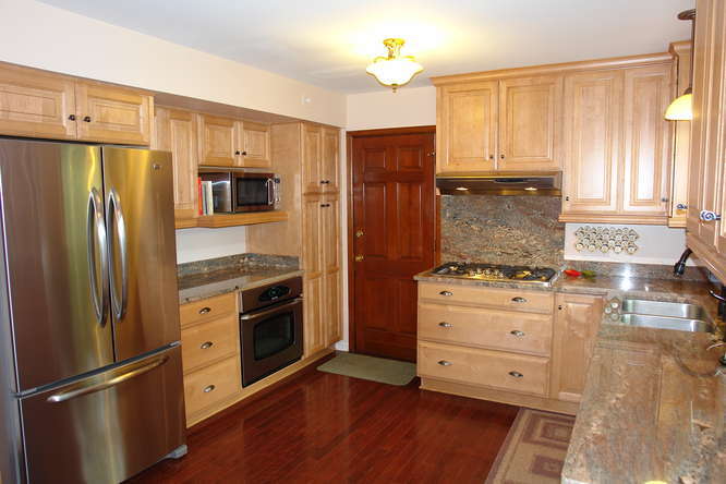 3318 Windsor Road Roanoke, VA 24018 - Photo 19 of 33 Kitchen