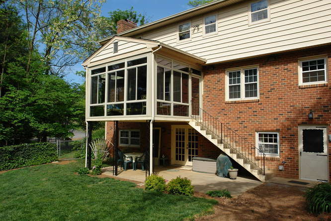 3318 Windsor Road Roanoke, VA 24018 - Photo 30 of 33 Rear Exterior