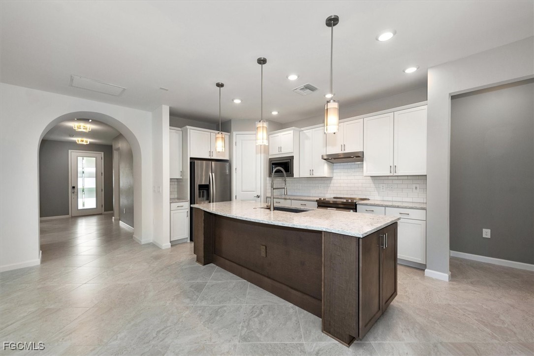 16569 Windsor Way Alva, FL 33920 - Photo 9 of 37