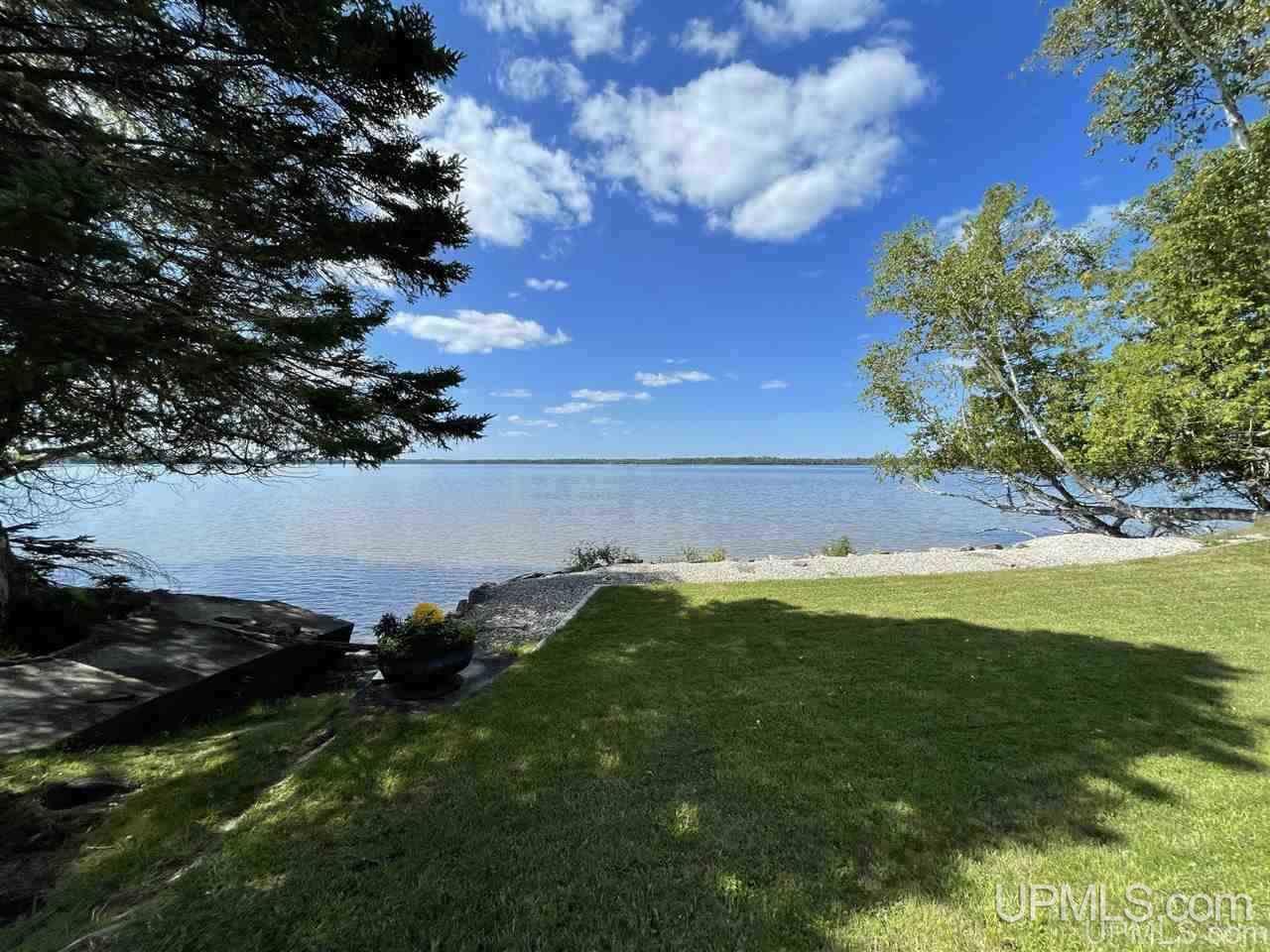 769 N East Gulliver Lake Road Gulliver, MI 49840 - Photo 4 of 28