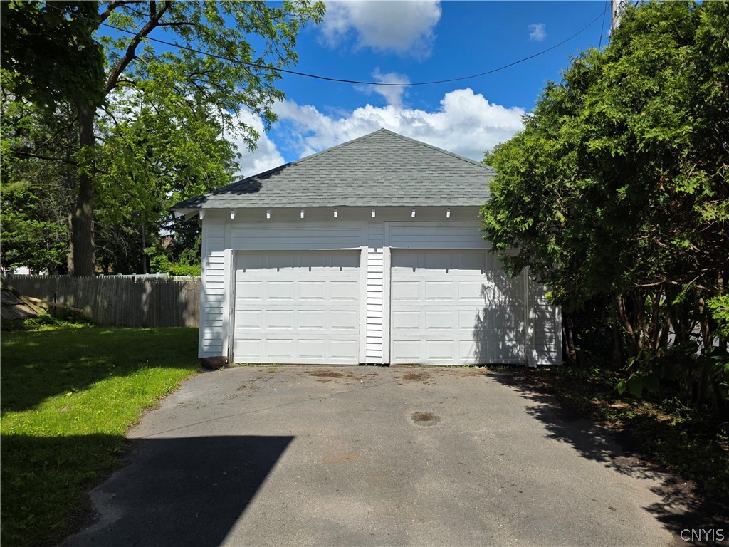 1706 Oneida Street Utica, NY 13501 - Photo 47 of 50