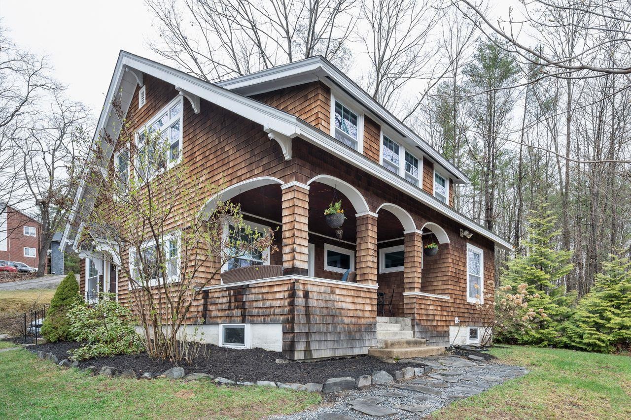 8 Weeks Street Plymouth, NH 03264 - Photo 2 of 34