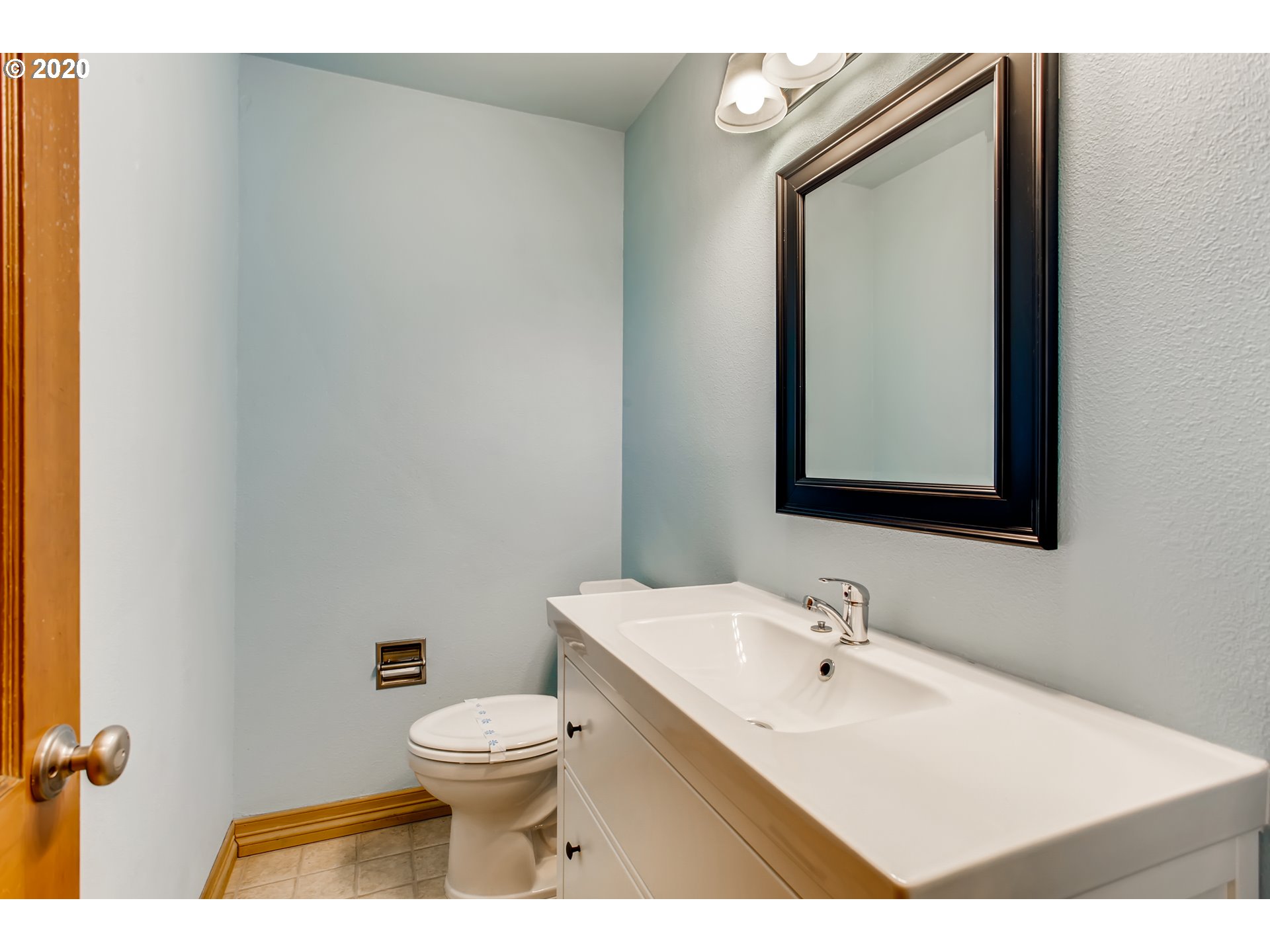 1100 Southwest Cheltenham Street Portland, OR 97239 - Photo 14 of 32 Gallery Image 14