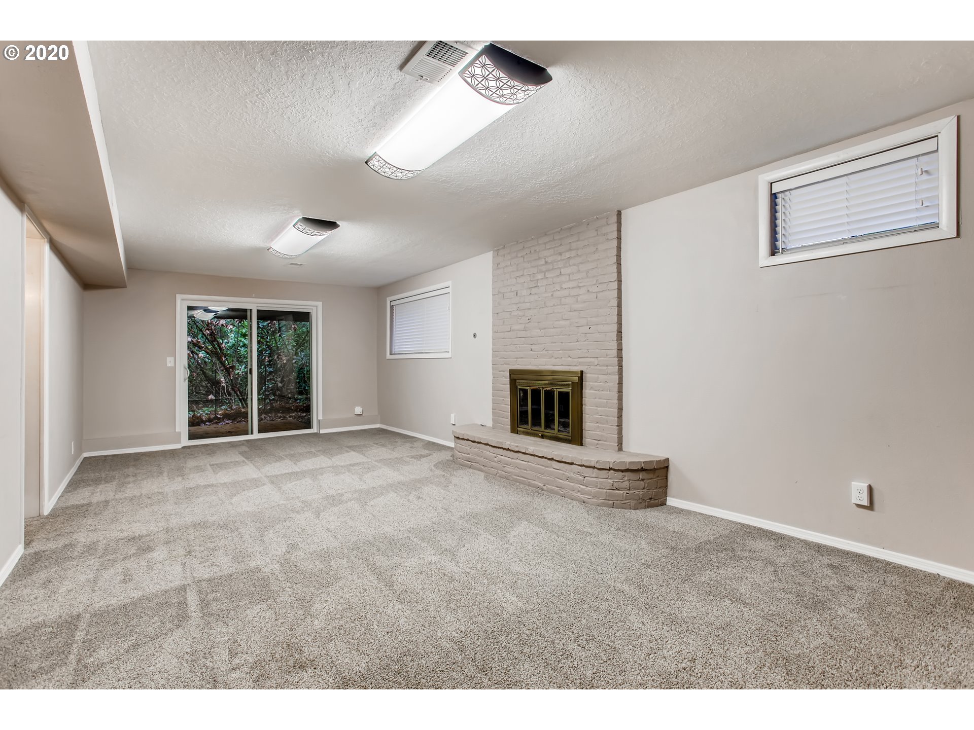 1100 Southwest Cheltenham Street Portland, OR 97239 - Photo 22 of 32 Gallery Image 22