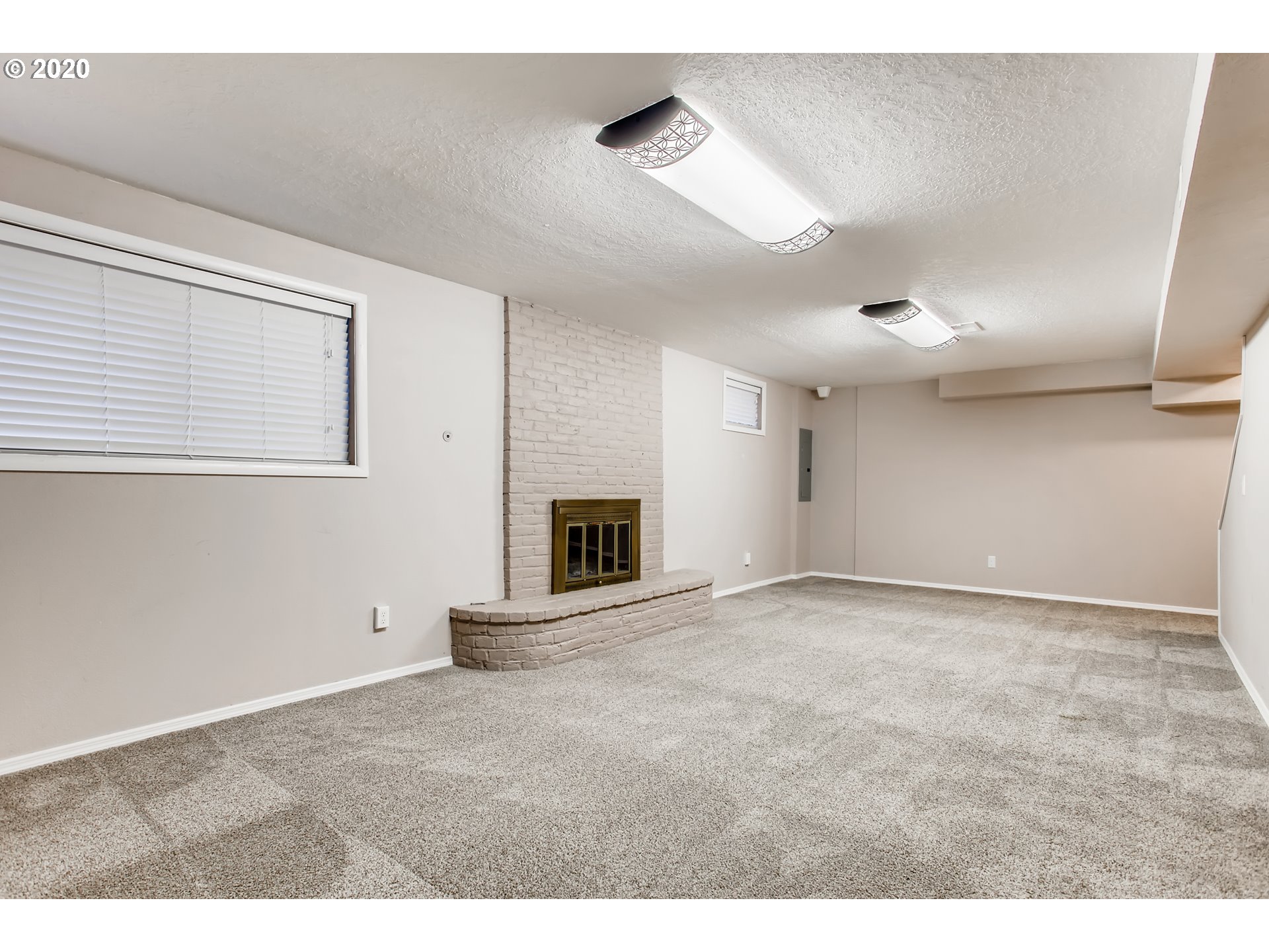 1100 Southwest Cheltenham Street Portland, OR 97239 - Photo 24 of 32 Gallery Image 24