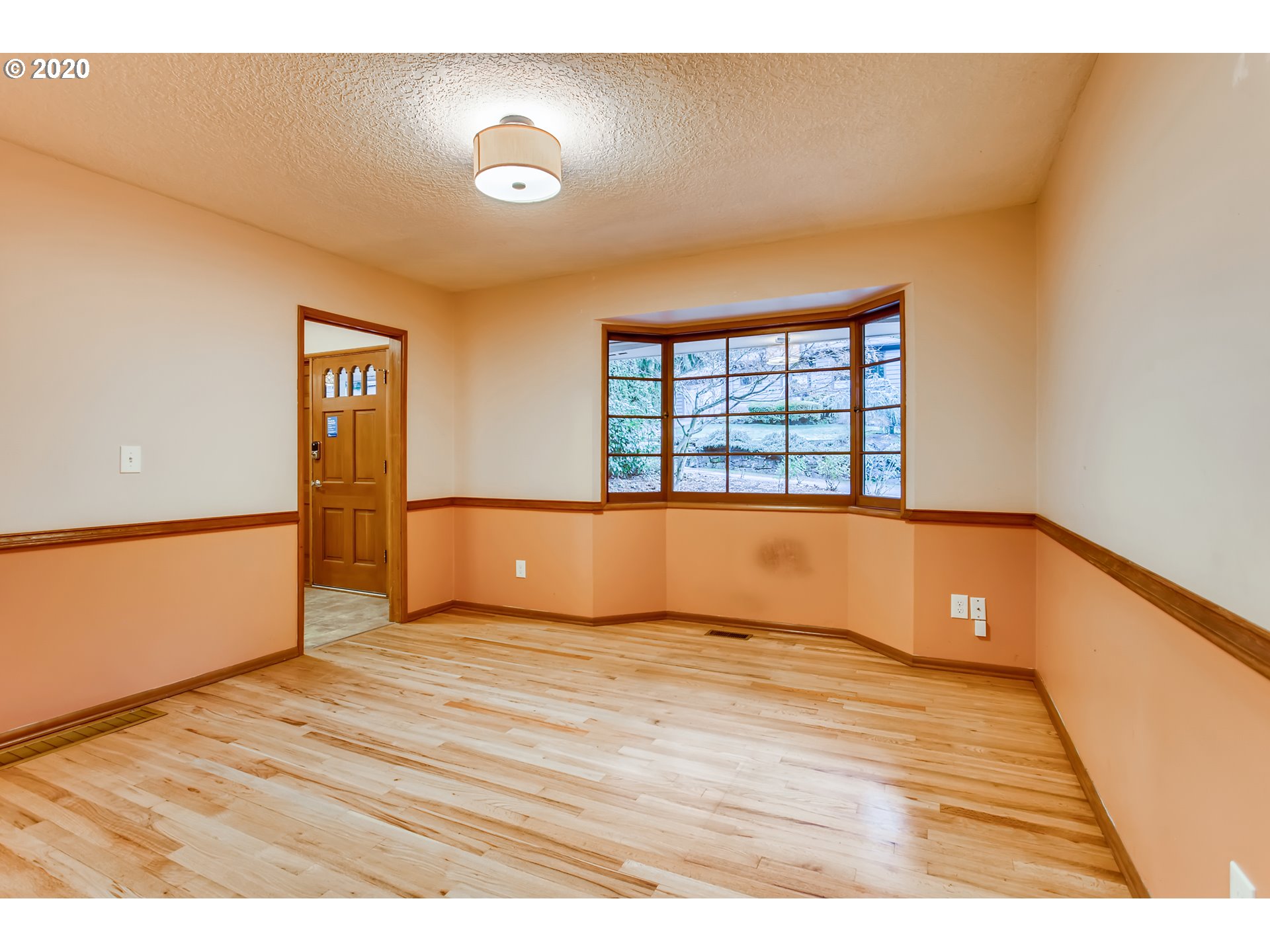 1100 Southwest Cheltenham Street Portland, OR 97239 - Photo 7 of 32 Gallery Image 7