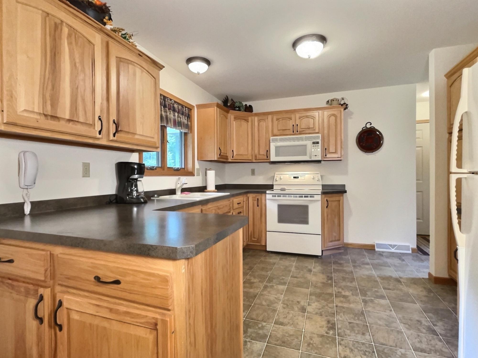 1769 Moon Road St. Germain, WI 54558 - Photo 9 of 29 Gallery Image 9