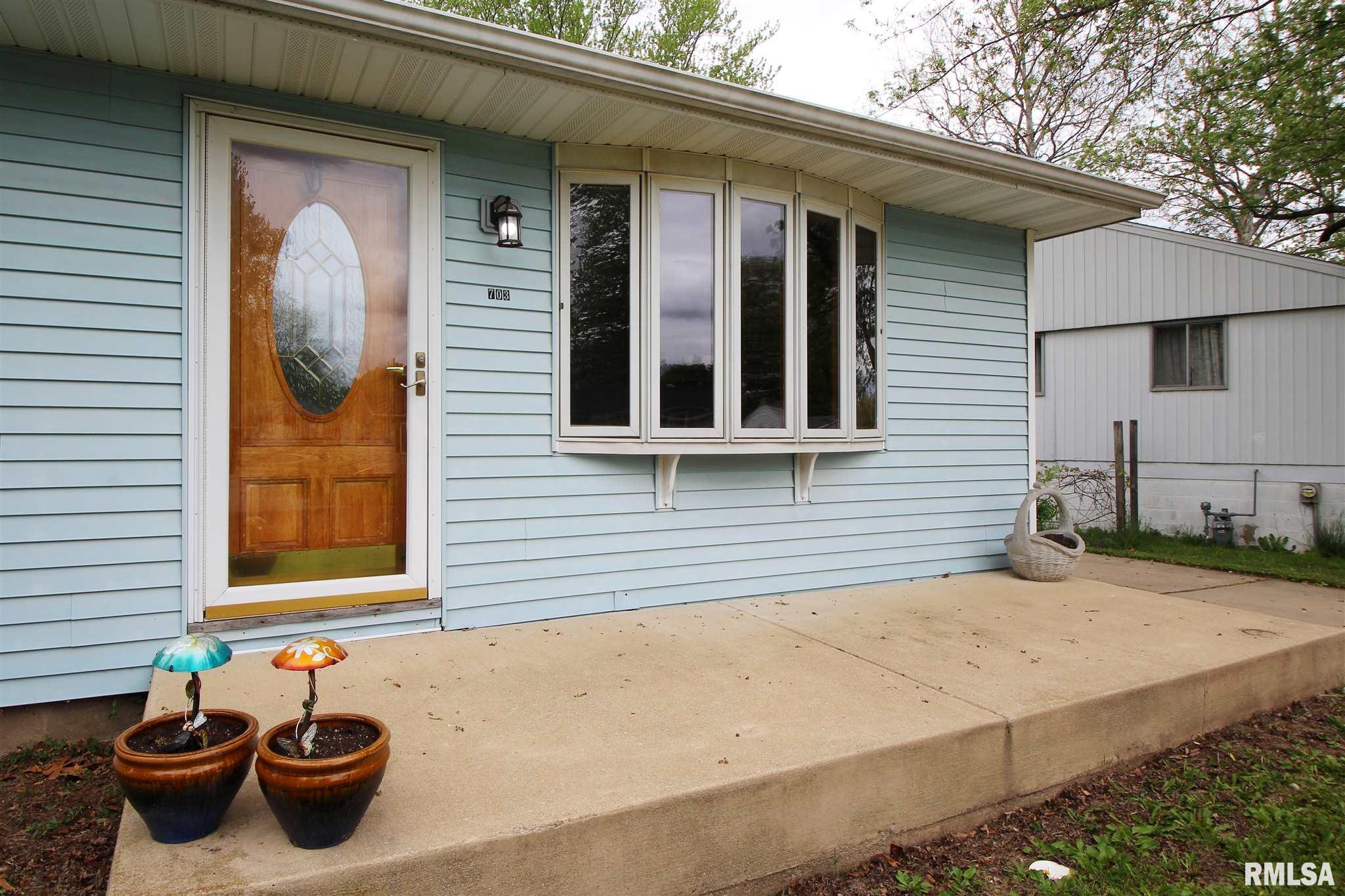 703 Briargate Road Washington, IL 61571 - Photo 3 of 41 Gallery Image 3