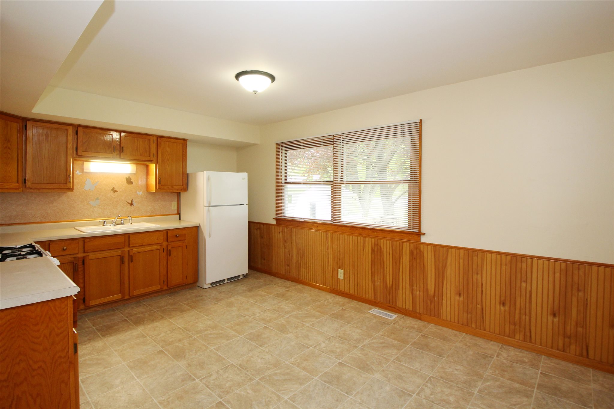 703 Briargate Road Washington, IL 61571 - Photo 7 of 41 Gallery Image 7