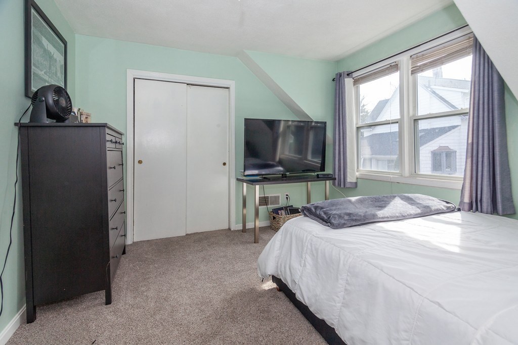 57 Victory Road, Unit 1 Boston, MA 02122 - Photo 12 of 14