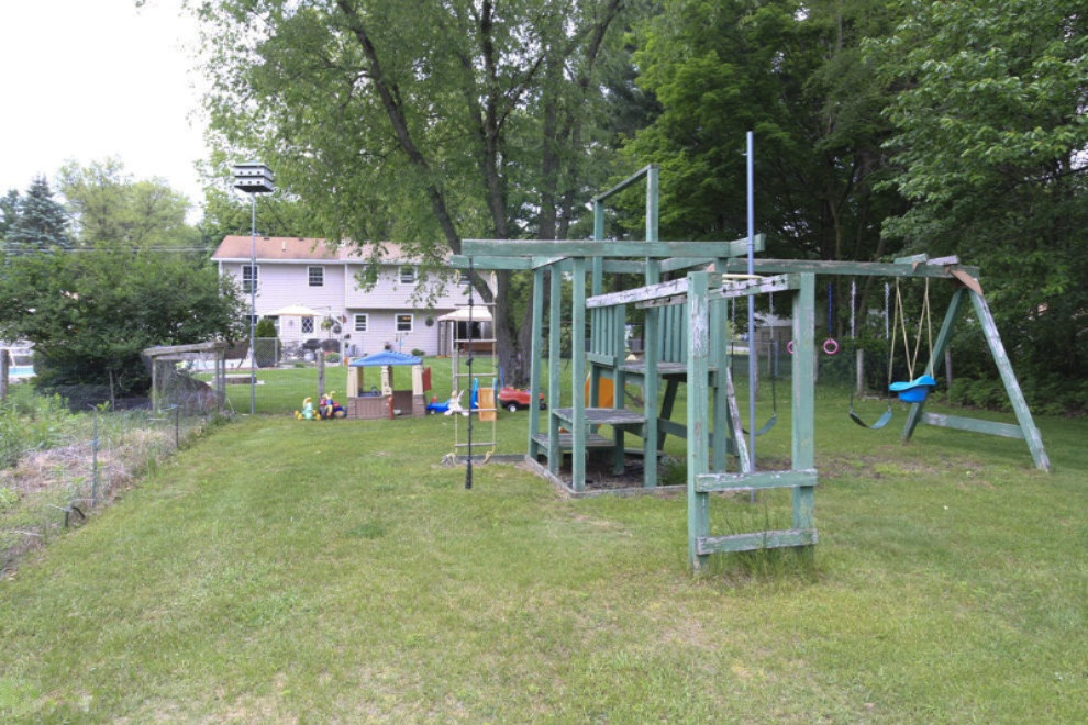 3215 Romence Road Portage, MI 49024 - Photo 12 of 49 Romence 3215 Portage Exterior 02
