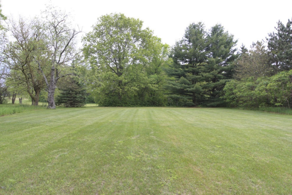 3215 Romence Road Portage, MI 49024 - Photo 13 of 49 Romence 3215 Portage Exterior 03