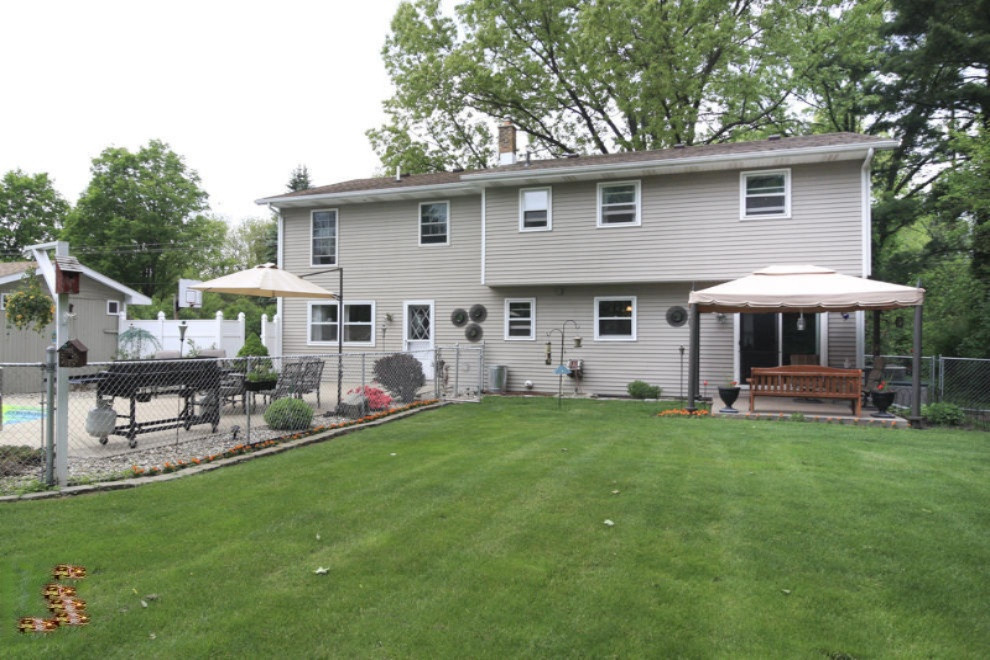 3215 Romence Road Portage, MI 49024 - Photo 2 of 49 Romence 3215 Portage Exterior 06