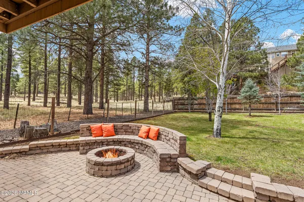 $830,000 | 6609 East Eagle Crest Drive, Flagstaff, AZ 86004