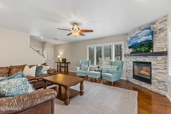 $830,000 | 6609 East Eagle Crest Drive, Flagstaff, AZ 86004