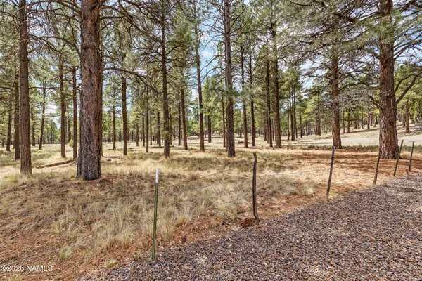 $830,000 | 6609 East Eagle Crest Drive, Flagstaff, AZ 86004