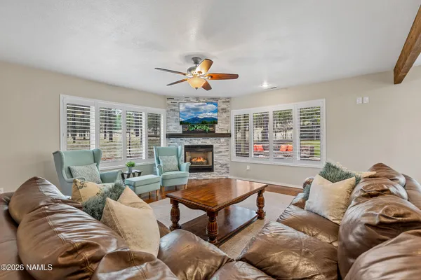 $830,000 | 6609 East Eagle Crest Drive, Flagstaff, AZ 86004