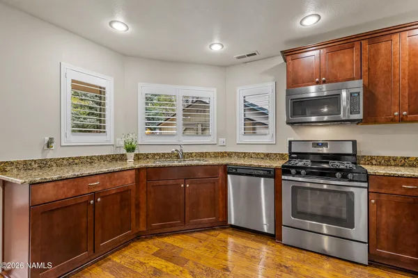 $830,000 | 6609 East Eagle Crest Drive, Flagstaff, AZ 86004