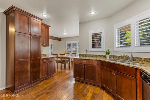 $830,000 | 6609 East Eagle Crest Drive, Flagstaff, AZ 86004