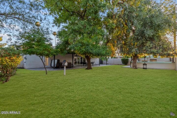 3938 East Cheery Lynn Road Phoenix, AZ 85018 - Photo 5 of 34 20250915192635584685000000-o