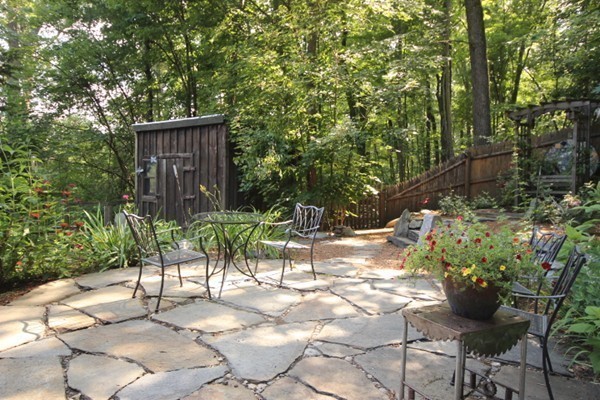 409 Rocky Hill Road Northampton, MA 01062 - Photo 27 of 30 Gallery Image 27