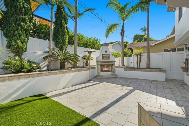 $14,000 | 1720 Elm Avenue, Manhattan Beach, CA 90266